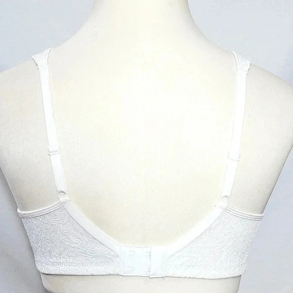 38B Playtex 4049‎ 18 Hour Seamless Cup Wire Free Bra NWOT